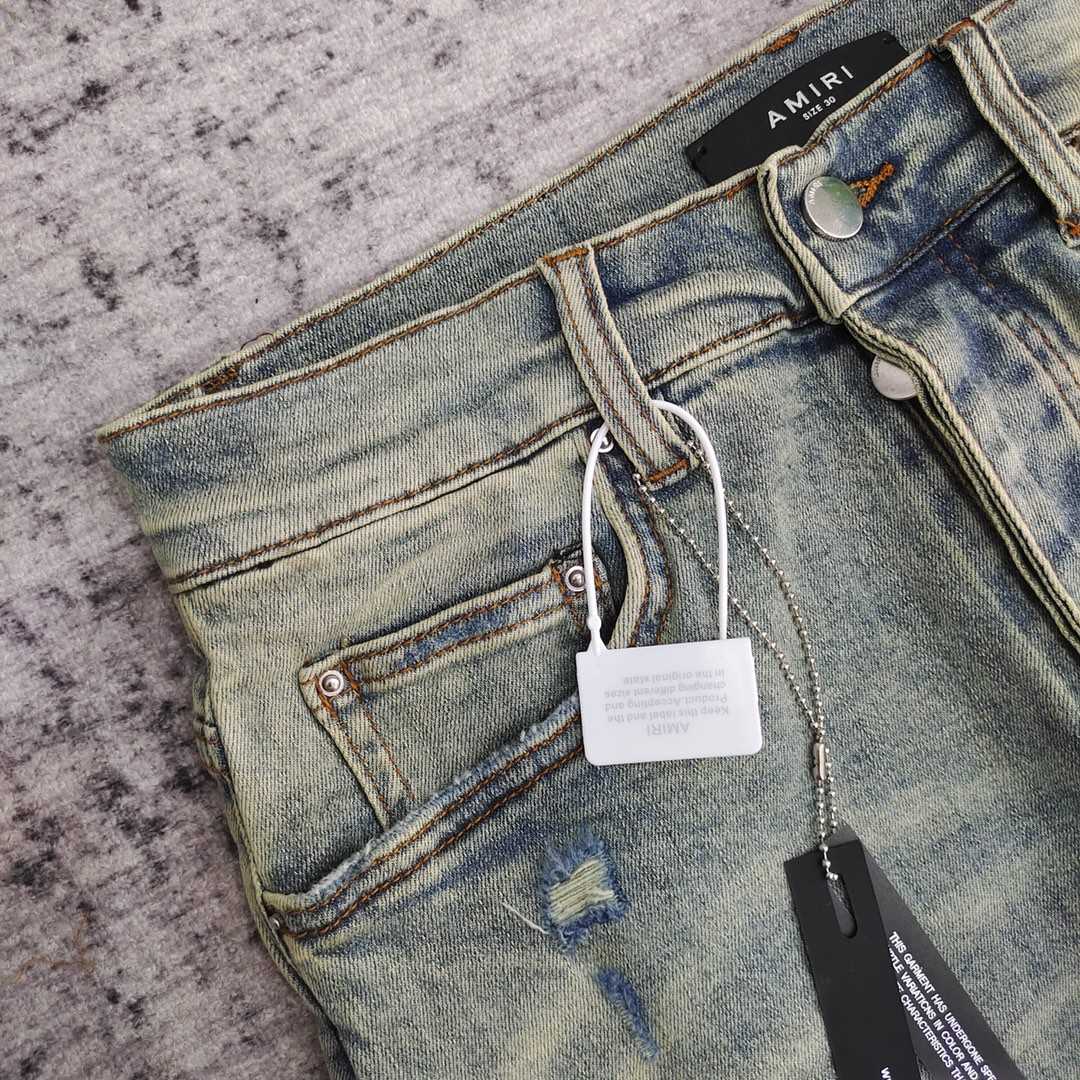 Amiri Slim Fit Jeans    678 - FashionPlug