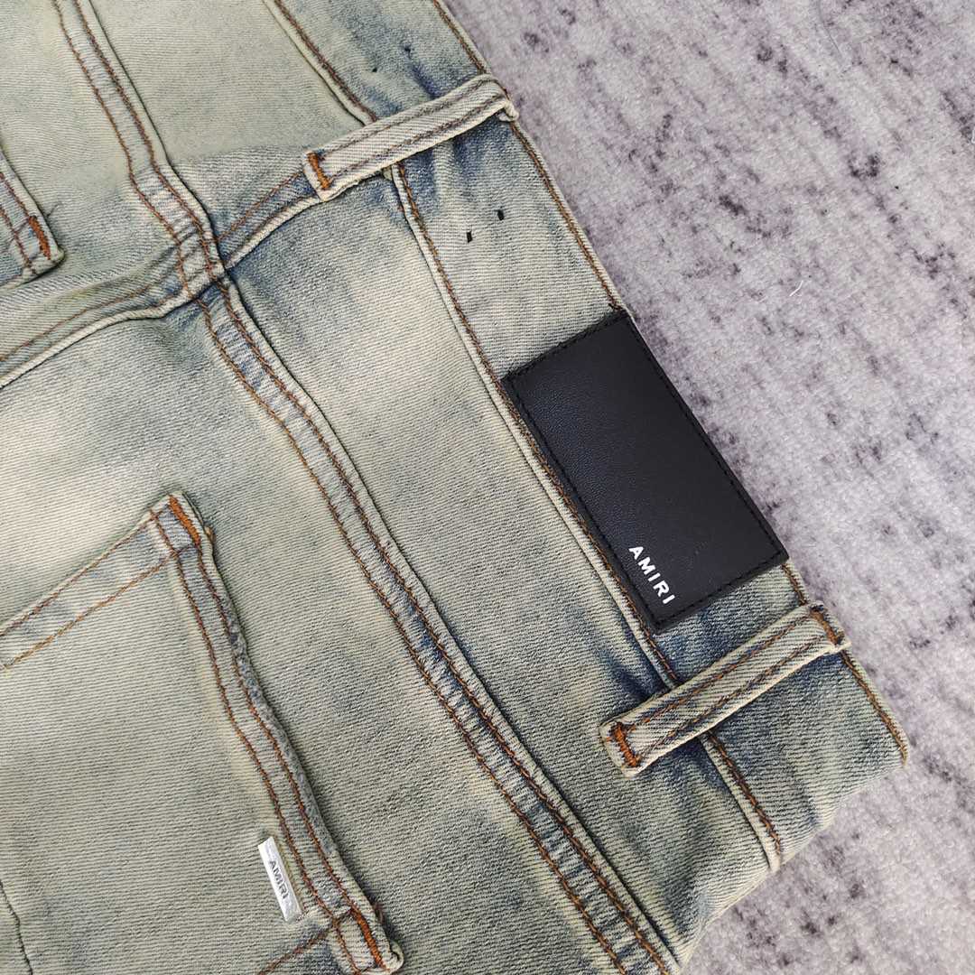 Amiri Slim Fit Jeans    678 - FashionPlug