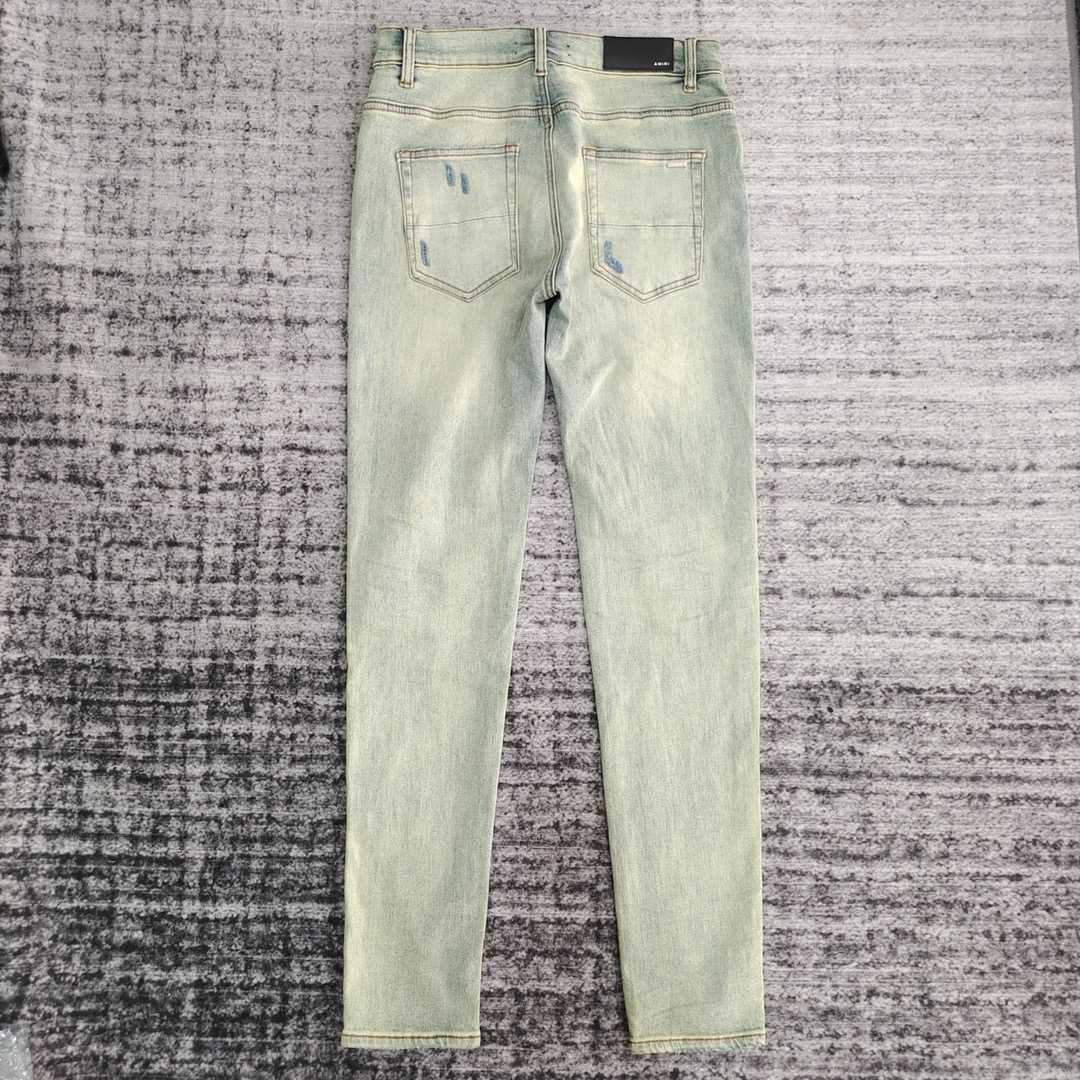 Amiri Slim Fit Jeans    678 - FashionPlug
