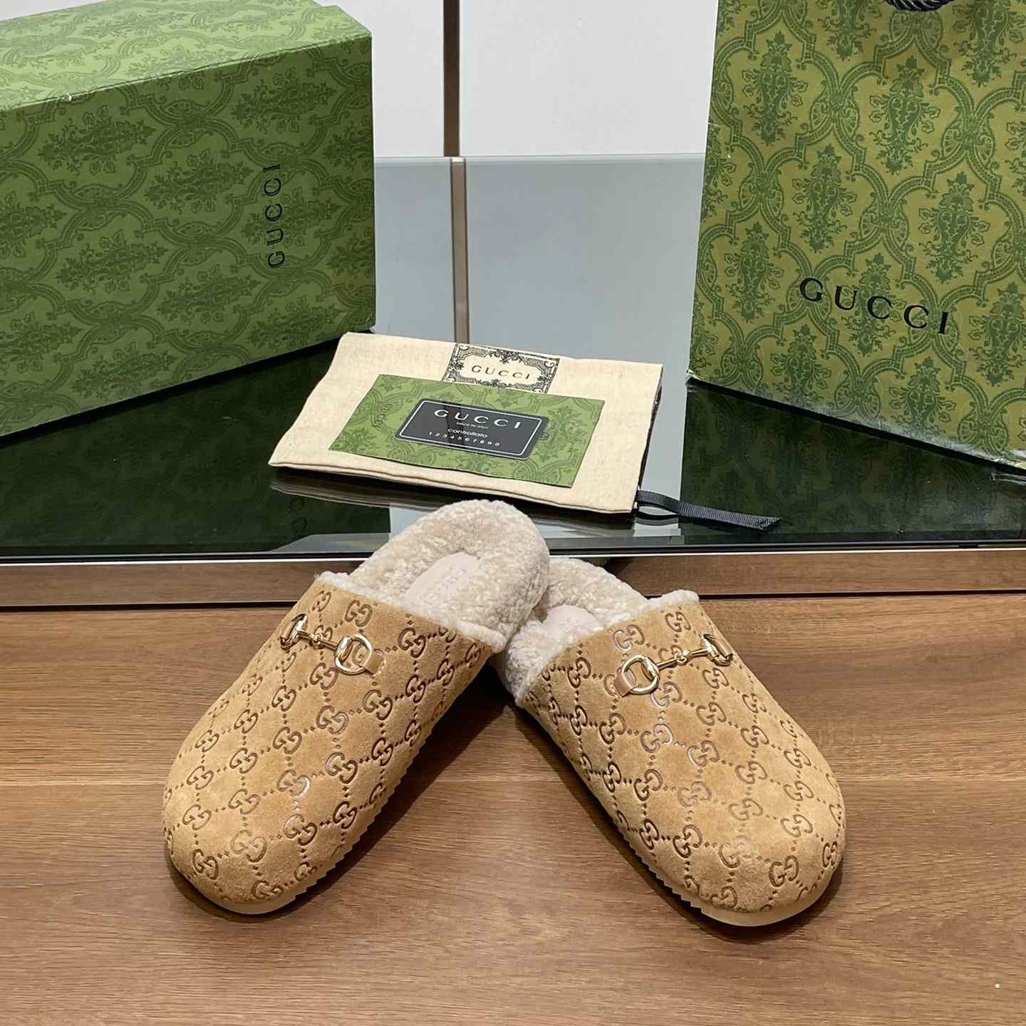 Gucci Women's Horsebit Mule - FashionPlug