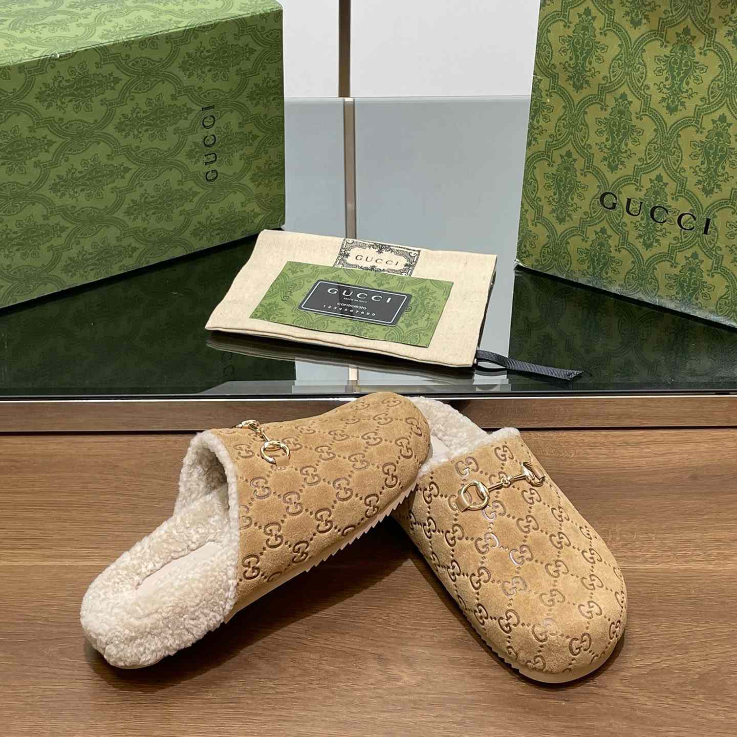 Gucci Women's Horsebit Mule - FashionPlug