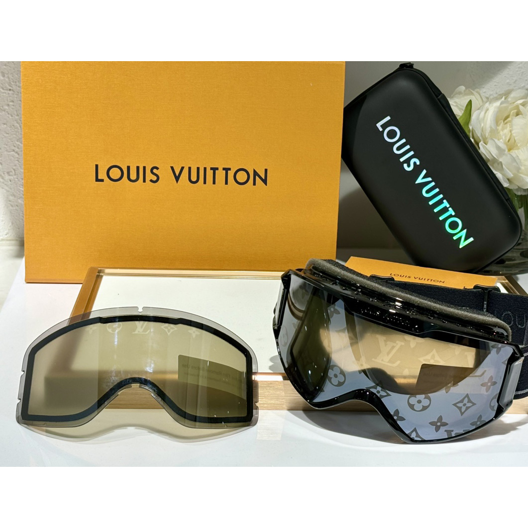 Louis Vuitton LV Snow Mask     - FashionPlug
