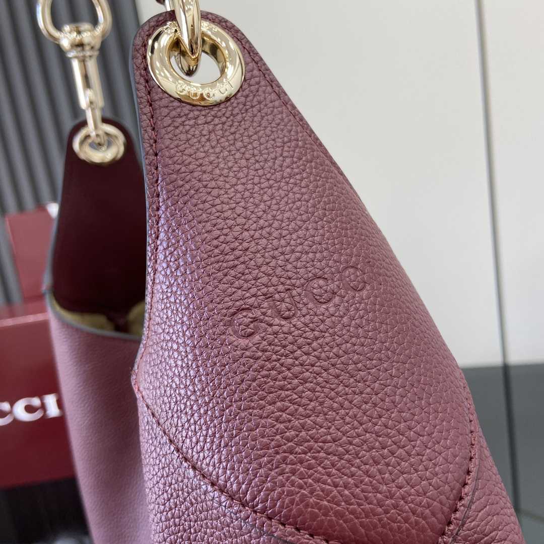 Gucci B Medium Shoulder Bag - FashionPlug