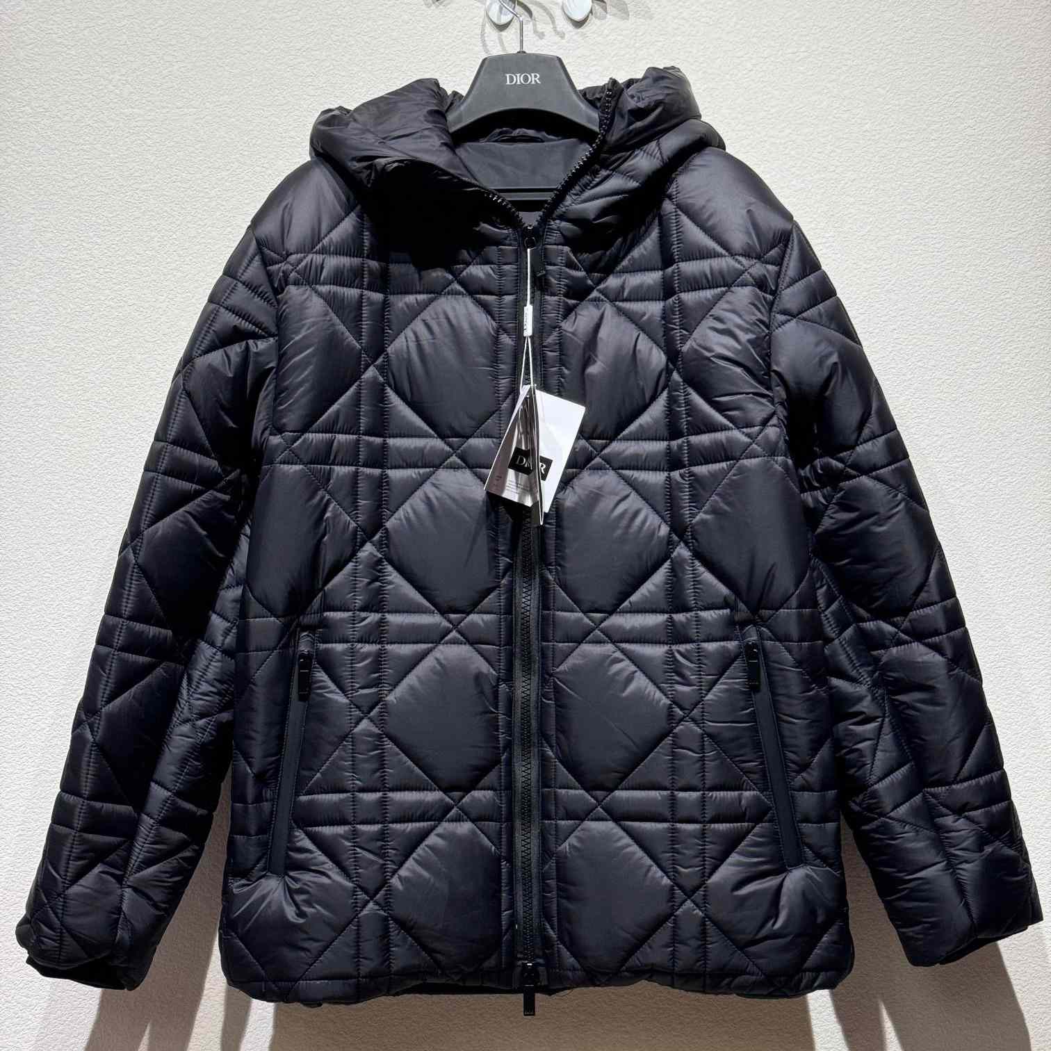 Dior Puffer Jacket - FashionPlug