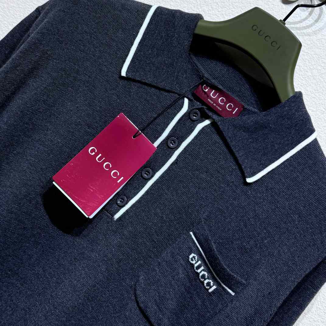 Gucci Knit Wool Long Sleeve Polo Top - FashionPlug