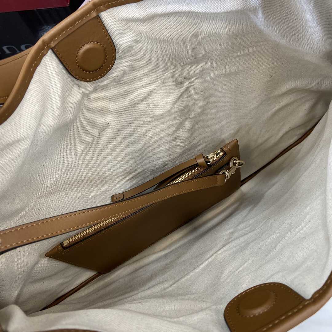 Gucci B Medium Shoulder Bag - FashionPlug