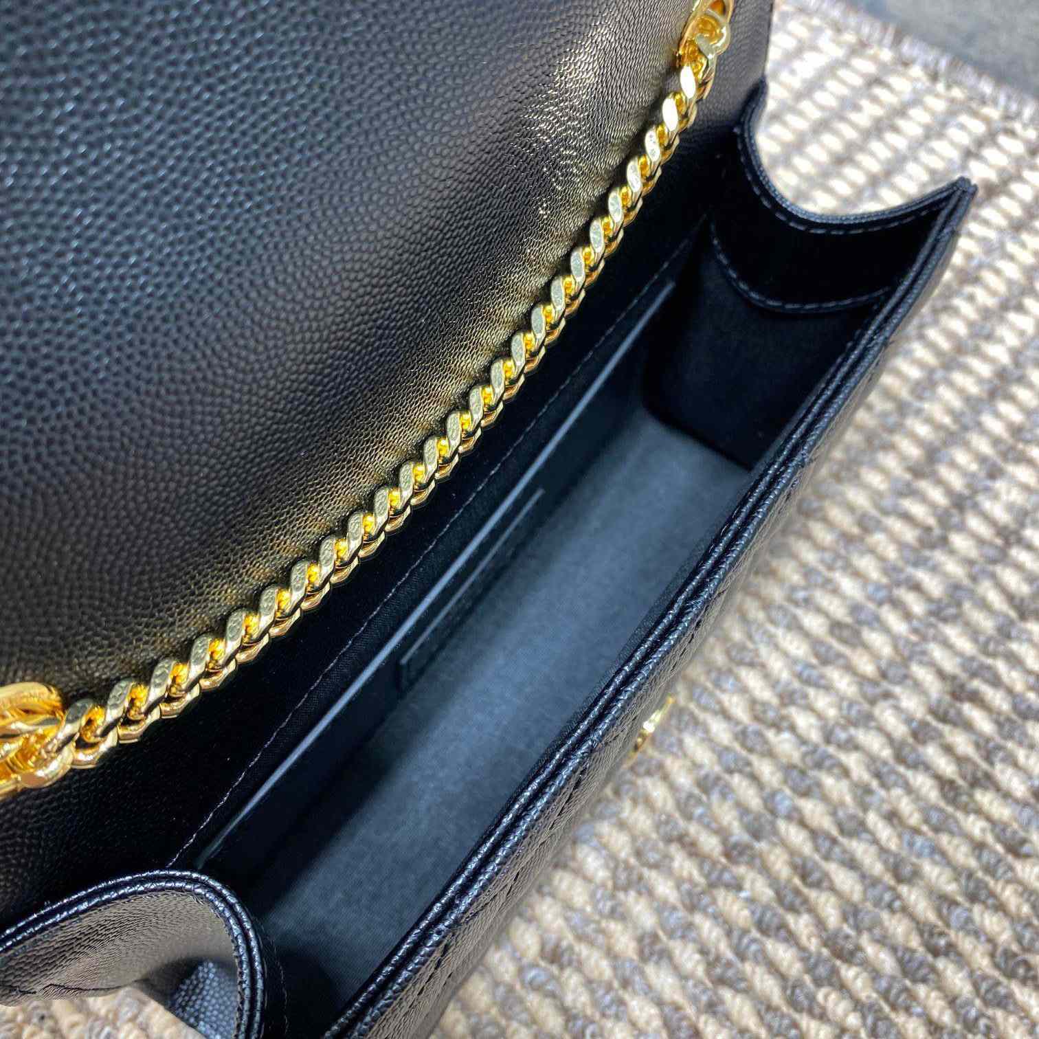 Saint Laurent Envelope Small In Quilted Grain De Poudre Embossed Leather - FashionPlug