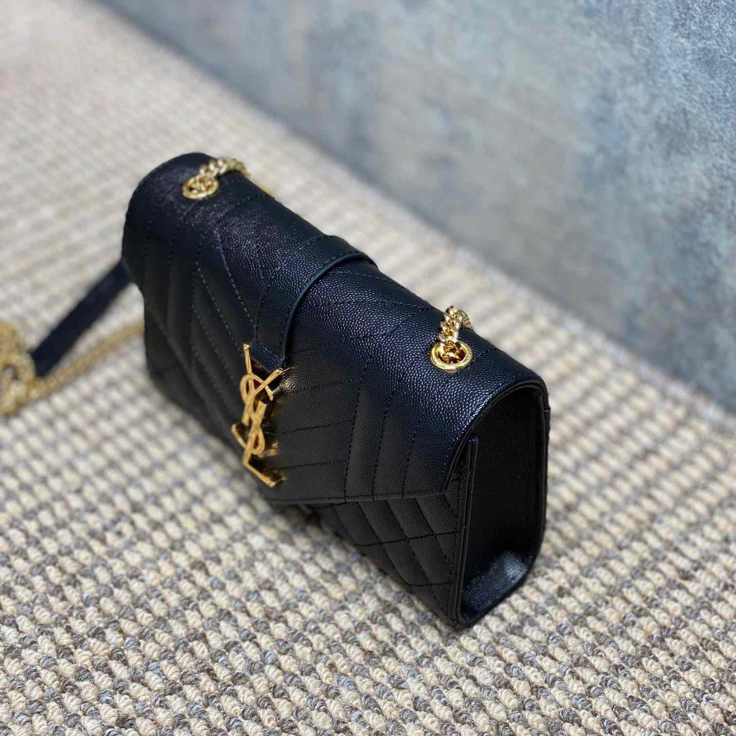 Saint Laurent Envelope Small In Quilted Grain De Poudre Embossed Leather - FashionPlug