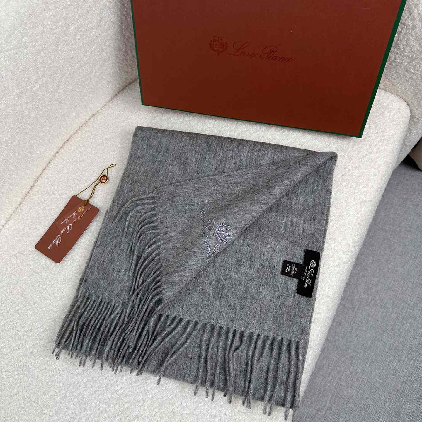 Loro Piana Grande Unita Scarf - FashionPlug