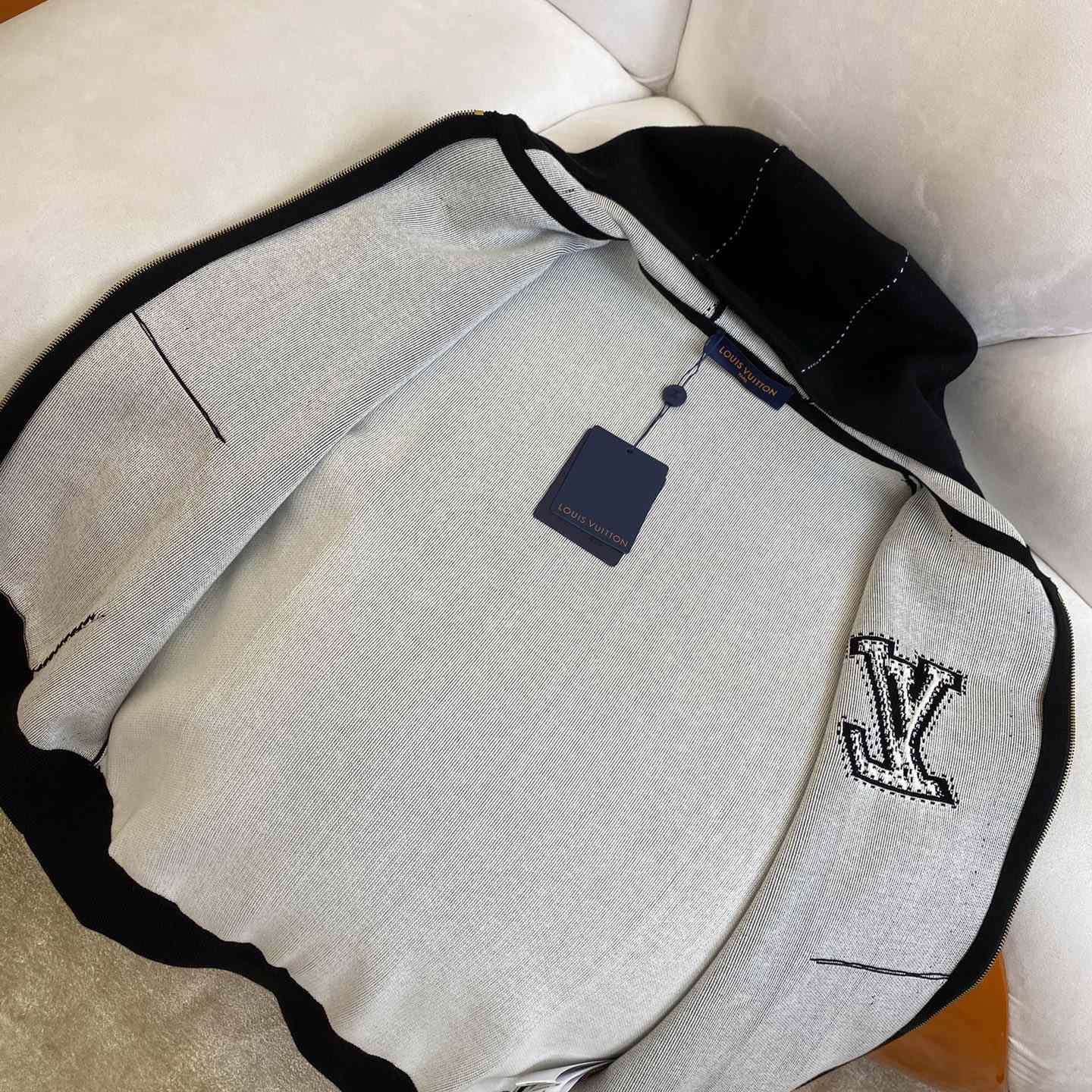 Louis Vuitton Graphic Intarsia Zipped Cotton Hoodie   1AFXKW - FashionPlug