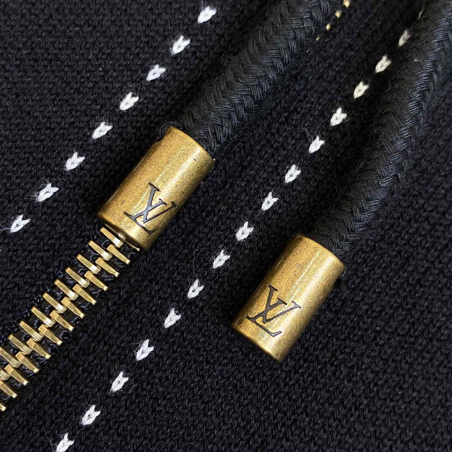 Louis Vuitton Graphic Intarsia Zipped Cotton Hoodie   1AFXKW - FashionPlug