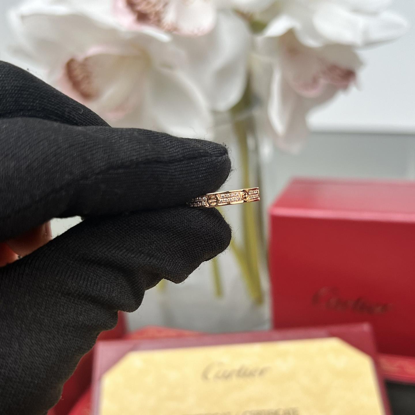 Cartier Ring - FashionPlug