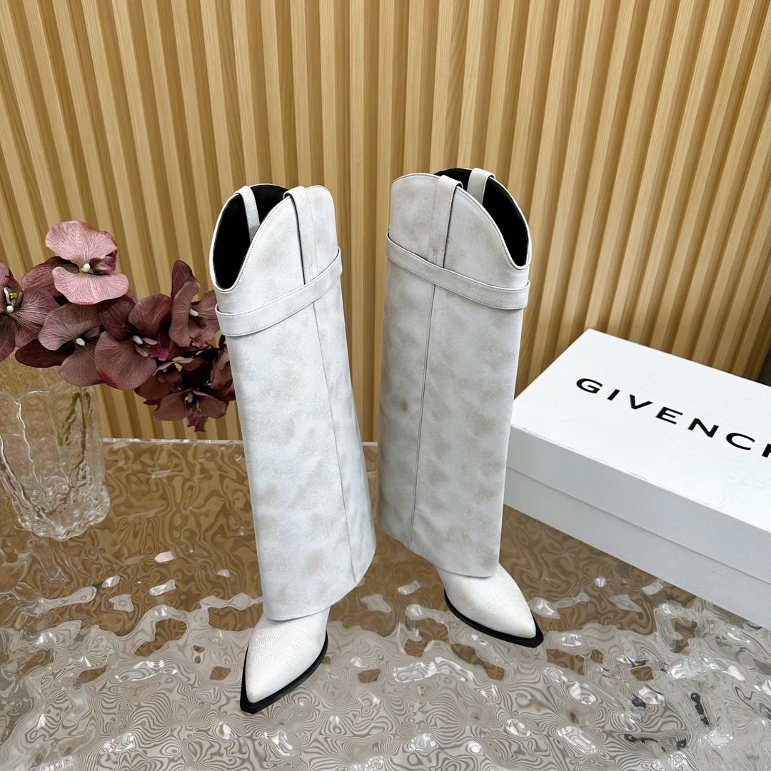 Givenchy Shark Lock Cowboy Boots In Aged Leather - FashionPlug