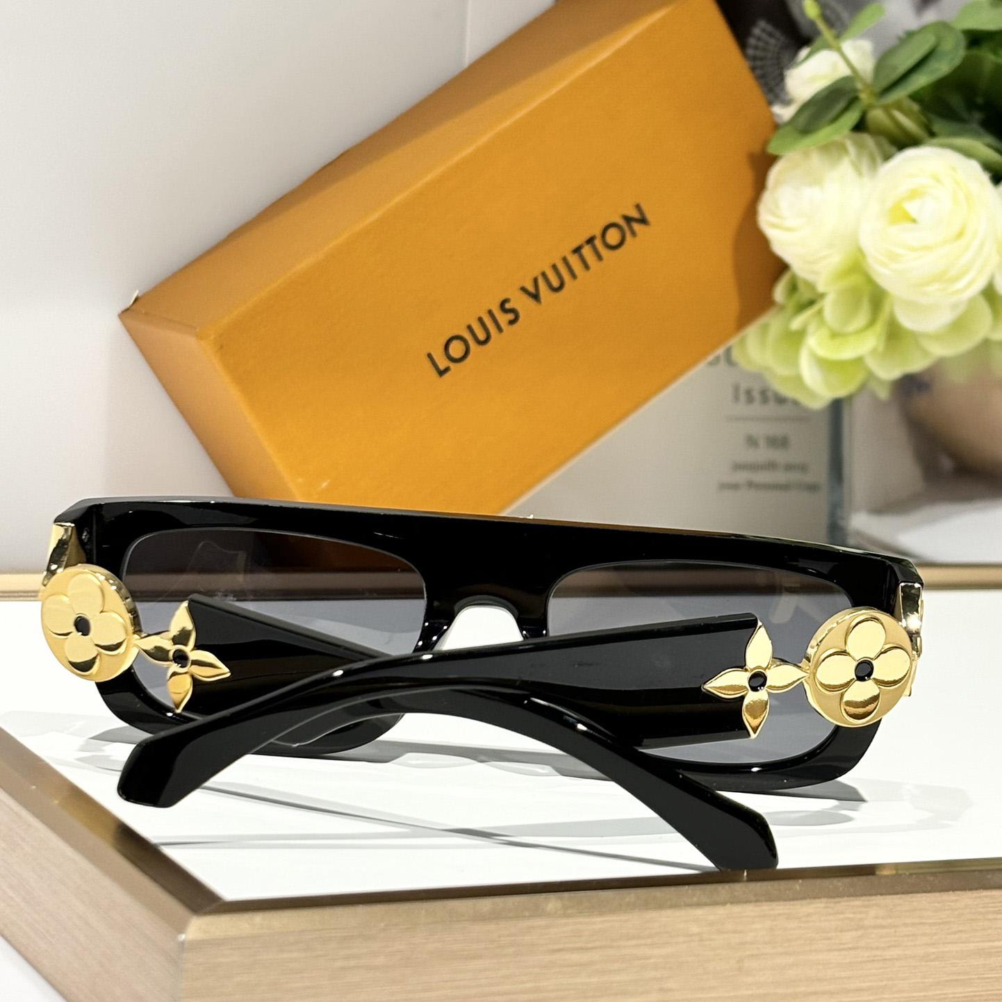 Louis Vuitton Monogram Tribute Sunglasses    Z2196W - FashionPlug