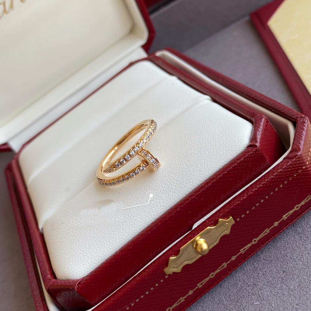 Cartier Ring - FashionPlug