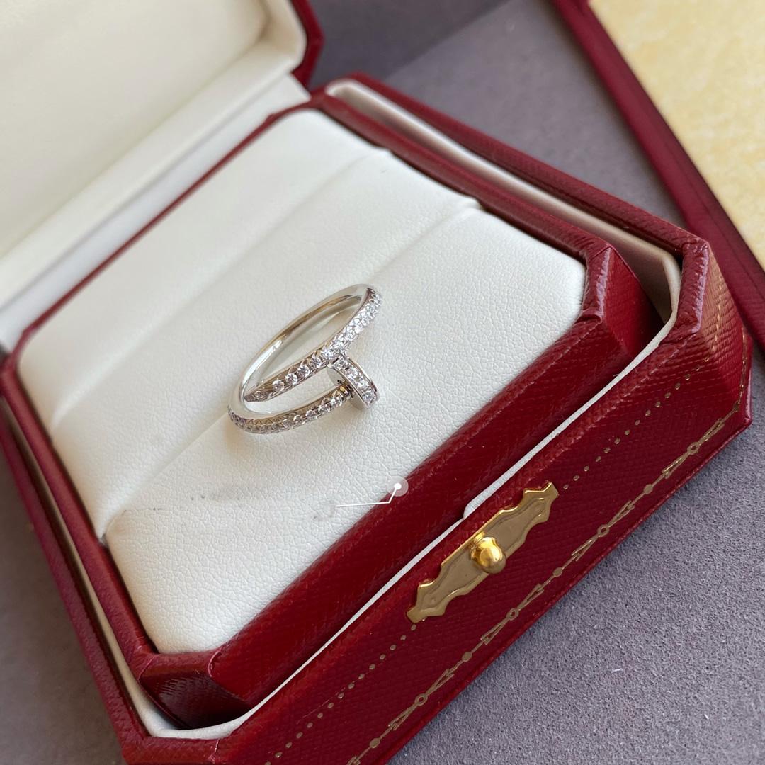 Cartier Ring - FashionPlug
