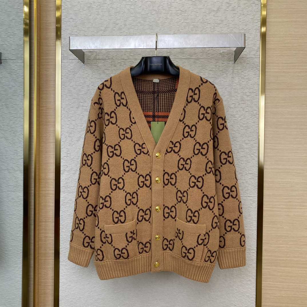 Gucci GG Wool Jacquard Cardigan  - FashionPlug