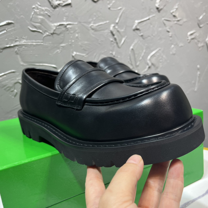 Bottega Veneta Haddock Loafer - FashionPlug