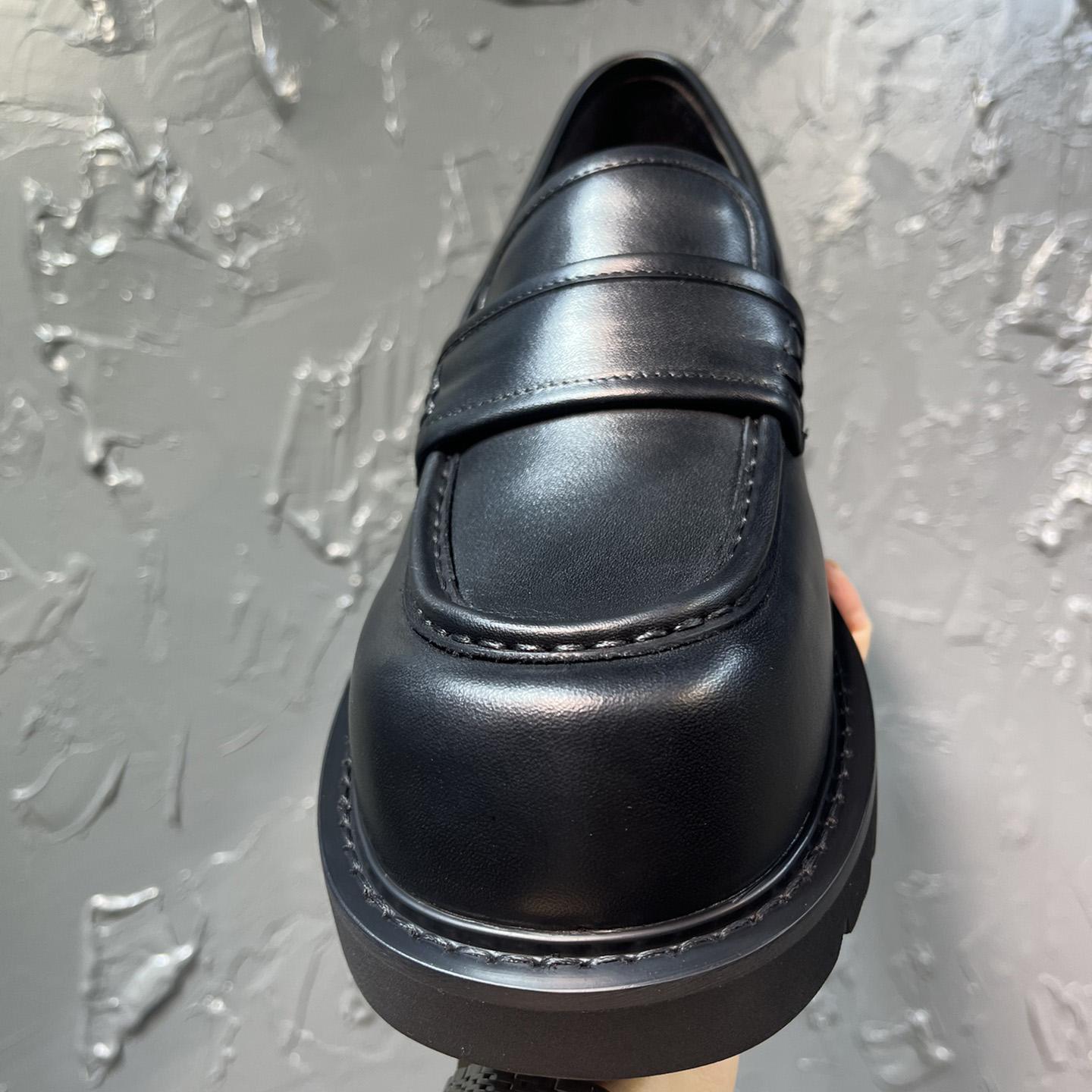 Bottega Veneta Haddock Loafer - FashionPlug