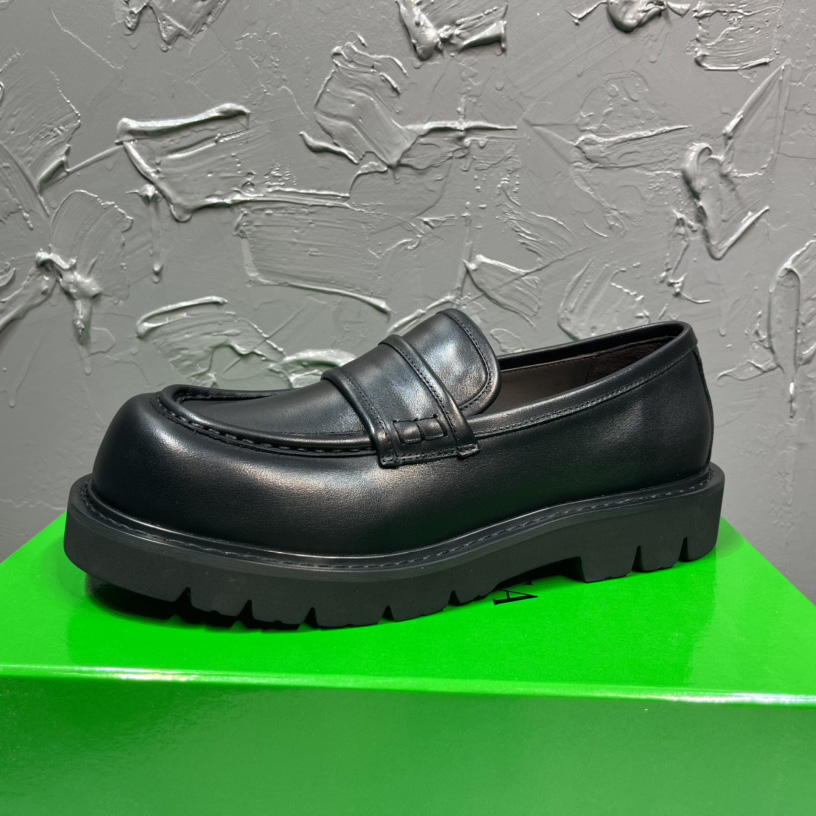Bottega Veneta Haddock Loafer - FashionPlug