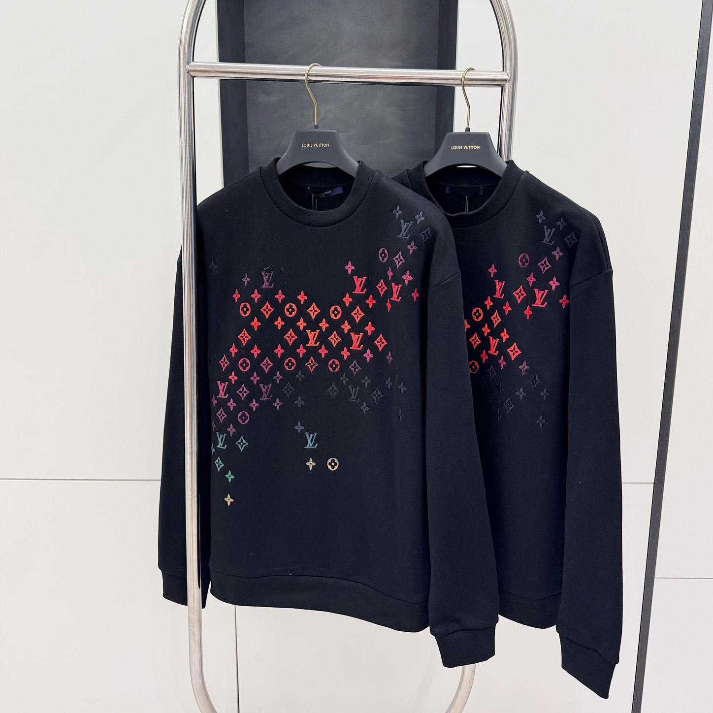 Louis Vuitton Monogram Sweatshirt - FashionPlug