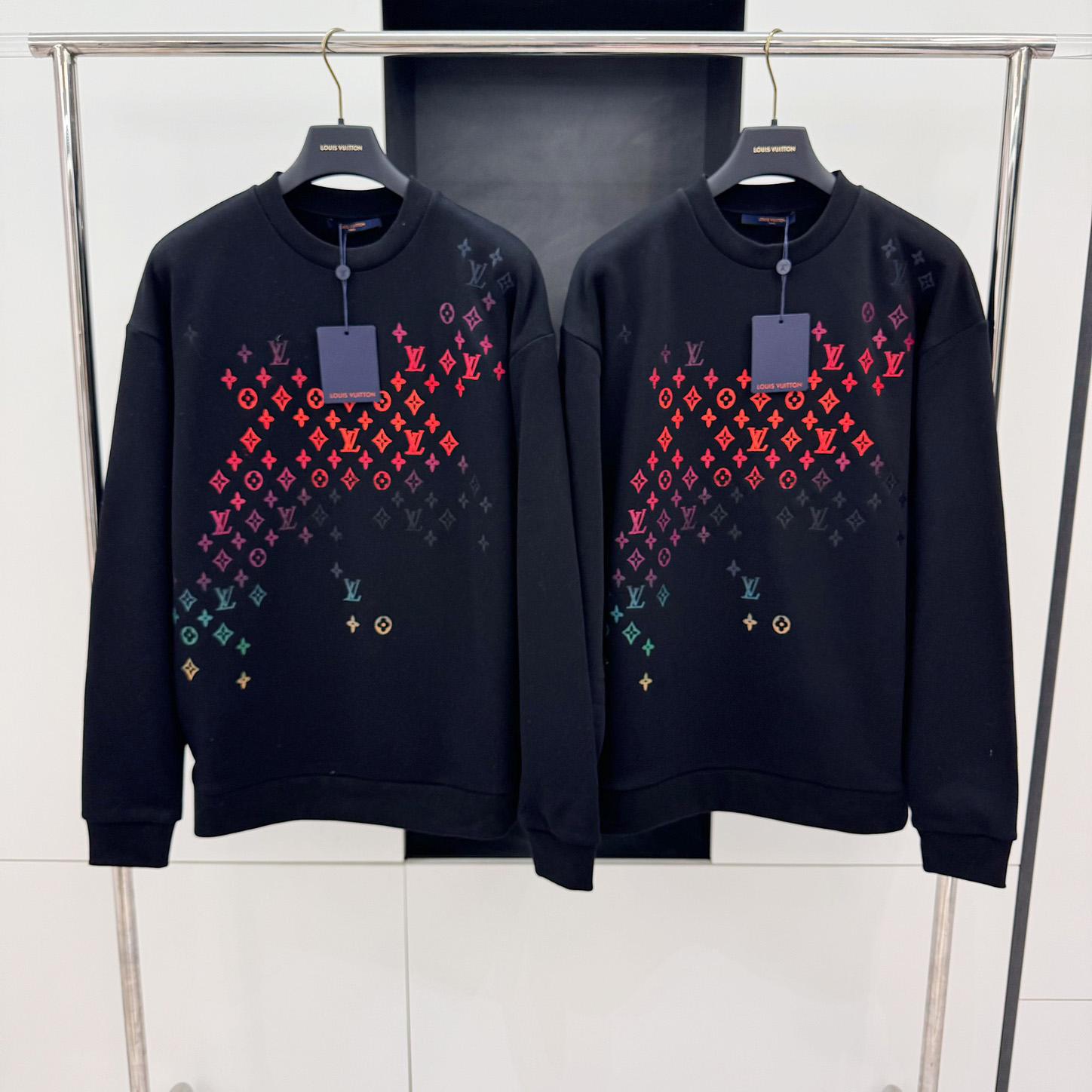 Louis Vuitton Monogram Sweatshirt - FashionPlug