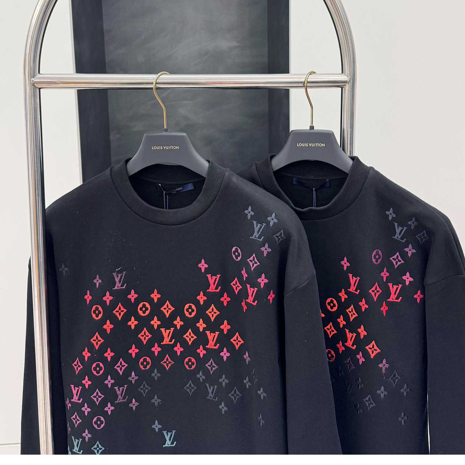 Louis Vuitton Monogram Sweatshirt - FashionPlug