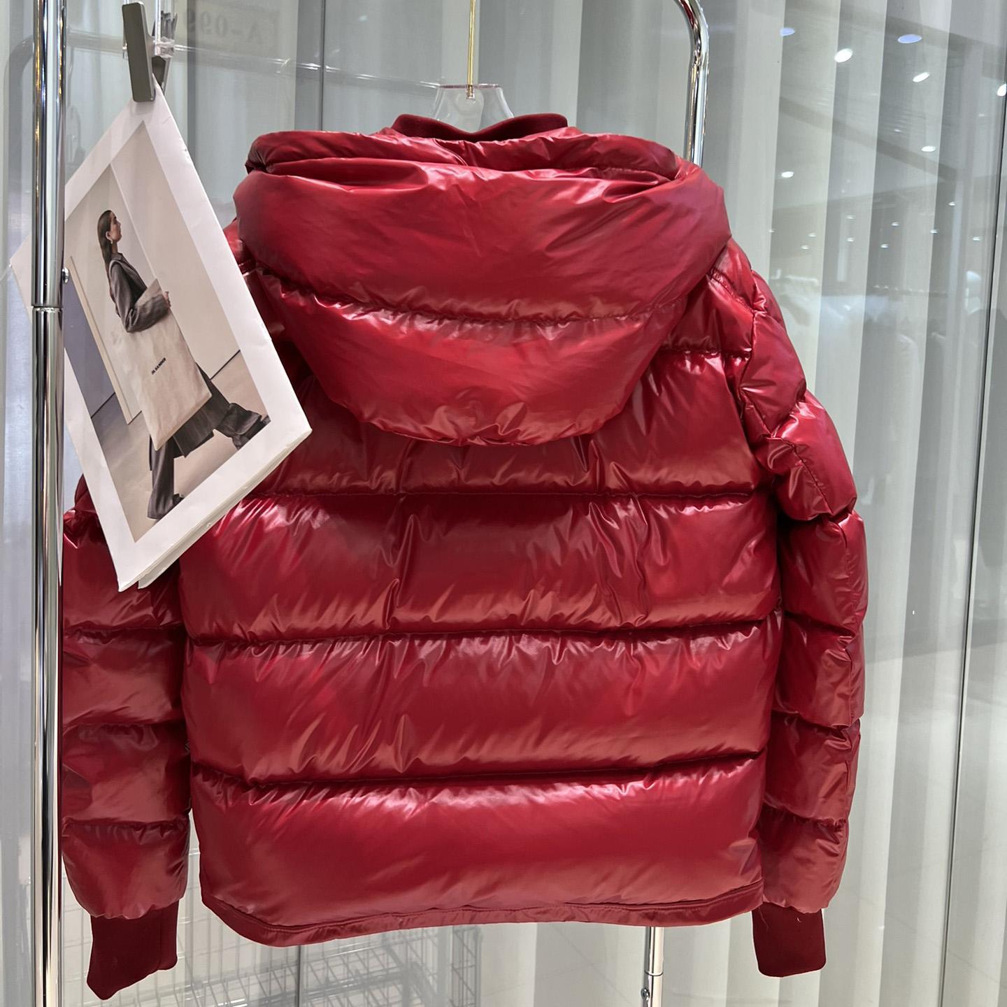 Moncler Maljasset Short Down Jacket  - FashionPlug