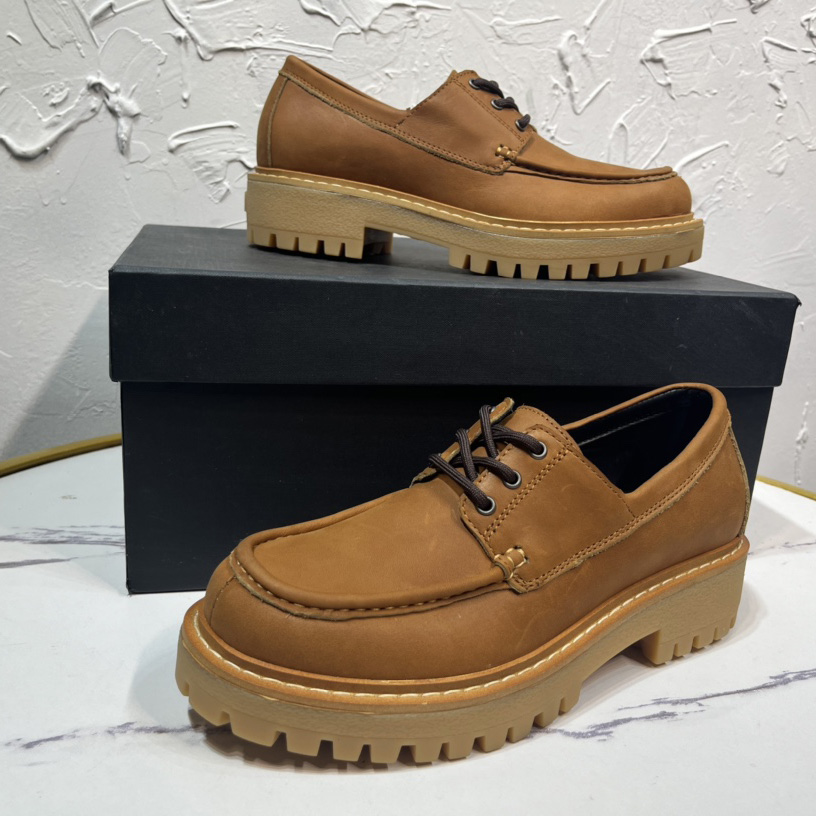 Prada 60mm Leather Loafers - FashionPlug