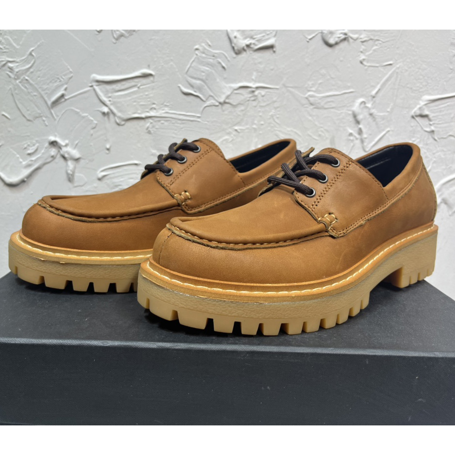 Prada 60mm Leather Loafers - FashionPlug