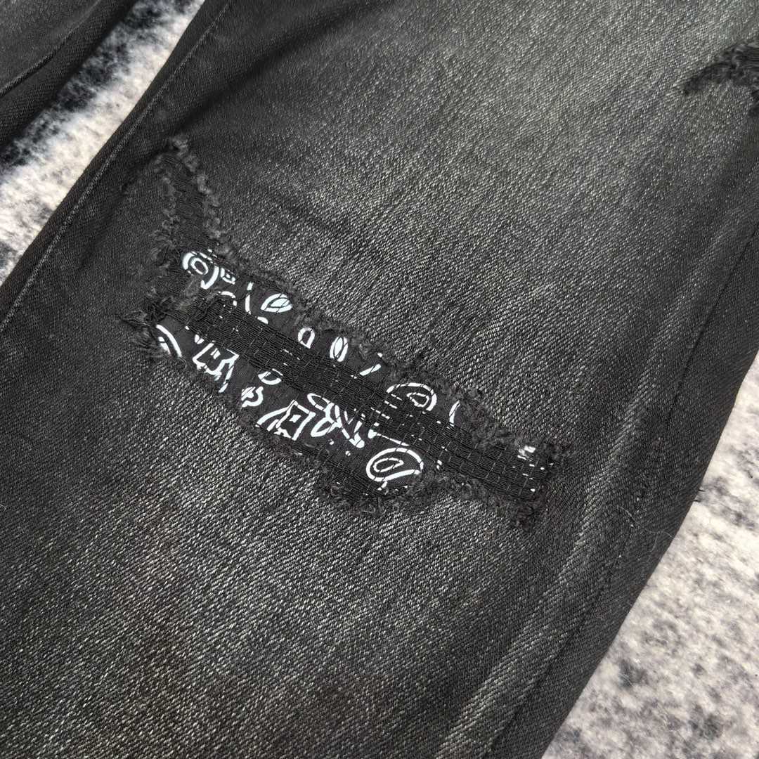 Amiri Slim Fit Jeans    681 - FashionPlug