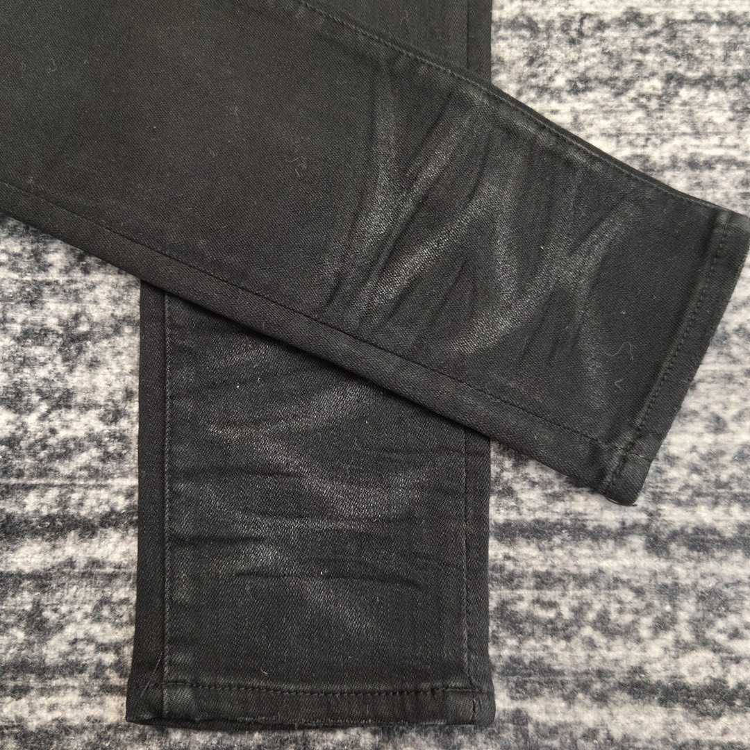 Amiri Slim Fit Jeans    681 - FashionPlug