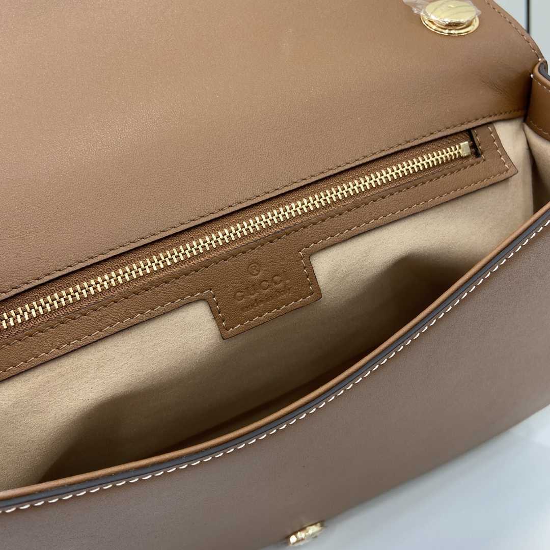 Gucci Blondie Medium Top Handle Bag - FashionPlug