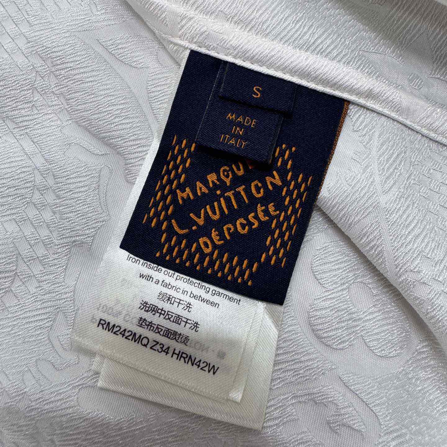 Louis Vuitton Long-Sleeved Jacquard Silk Shirt - FashionPlug