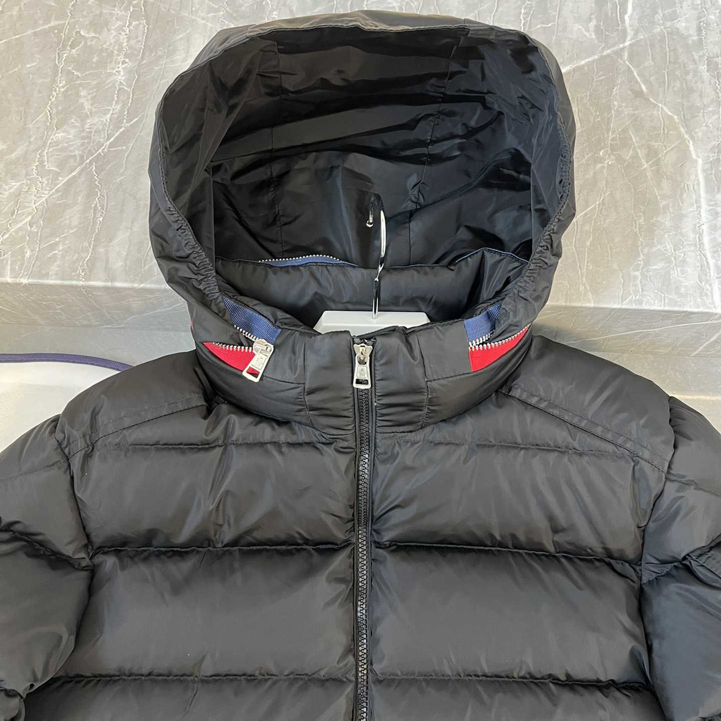 Moncler Bourne Short Down Jacket - FashionPlug