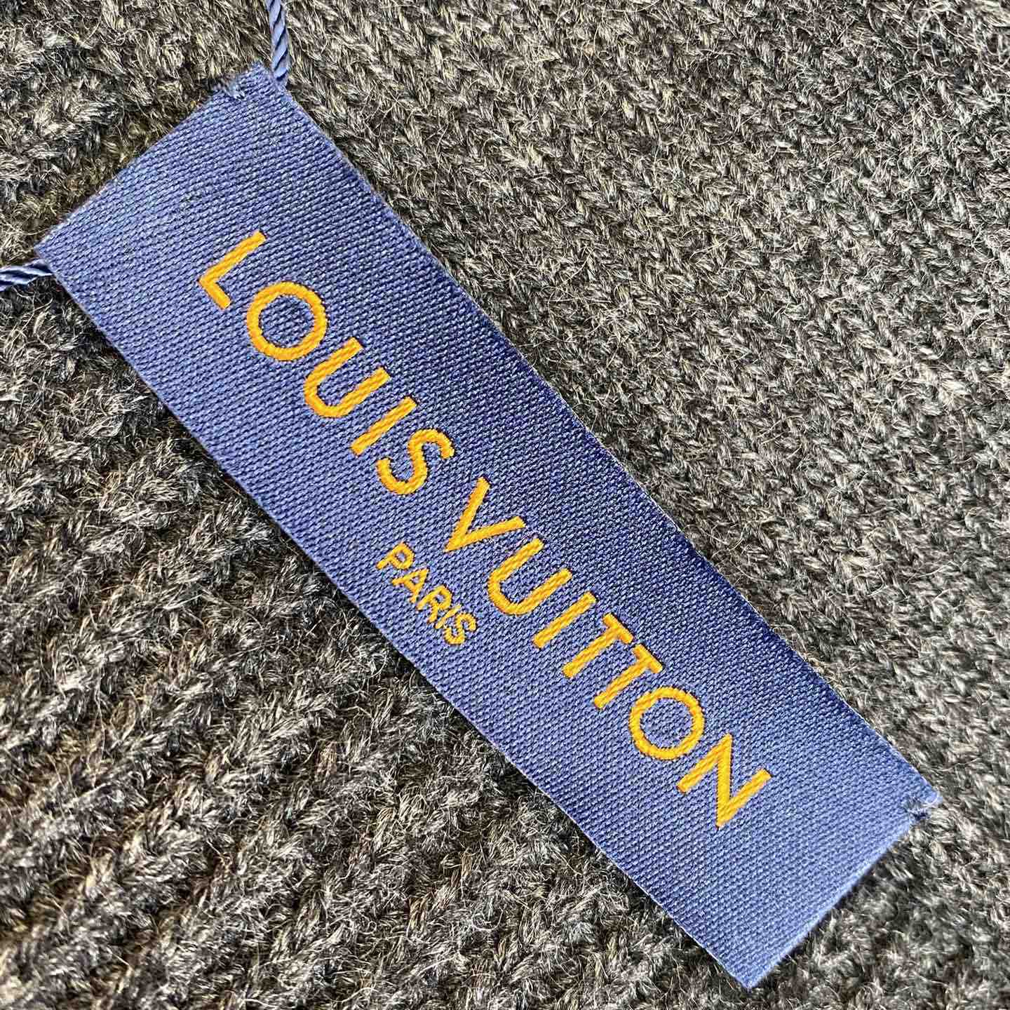 Louis Vuitton Cashmere Blend Shawl Collar Cardigan   1AFWBP - FashionPlug