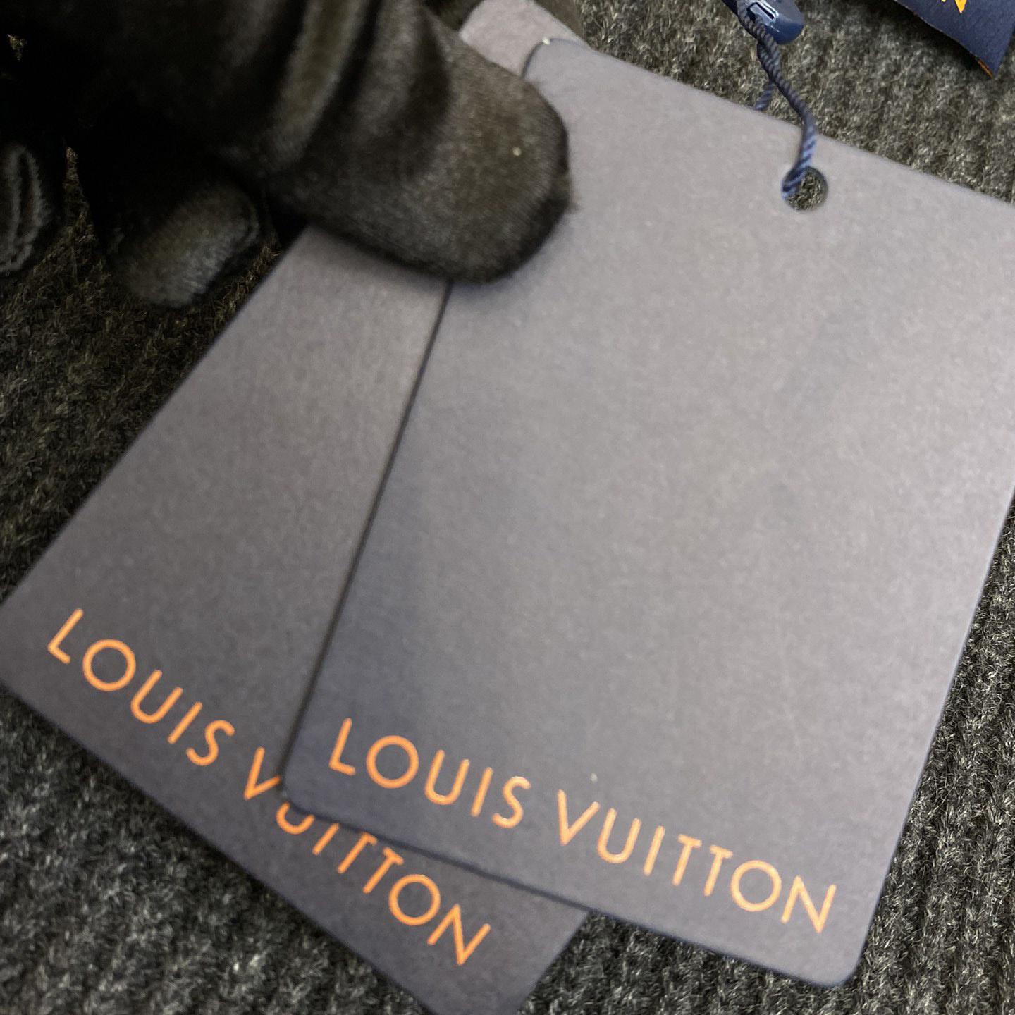 Louis Vuitton Cashmere Blend Shawl Collar Cardigan   1AFWBP - FashionPlug