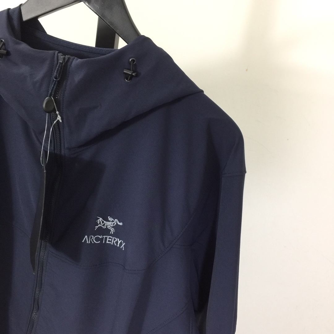 Arc'teryx GammaLt Jacket - FashionPlug