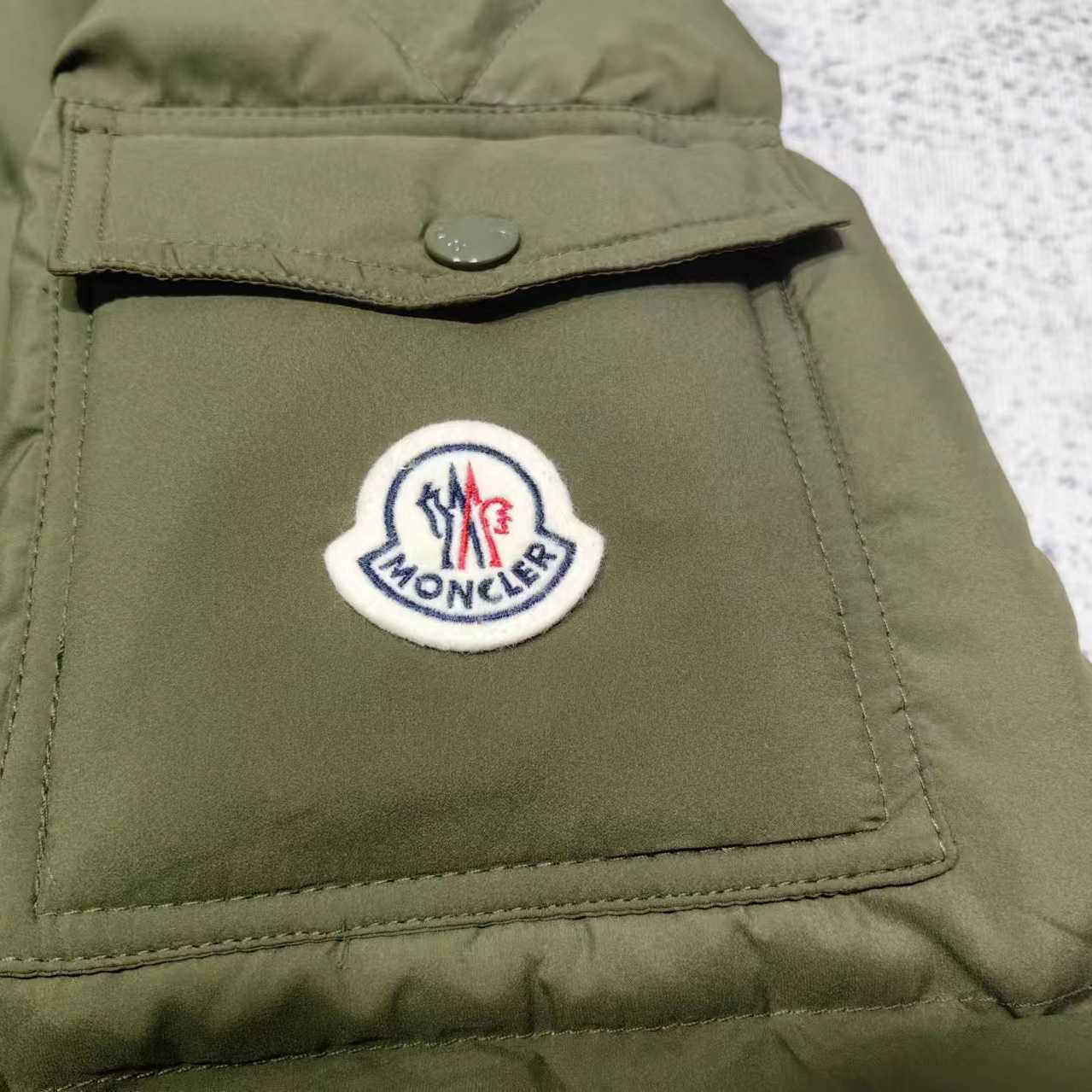 Moncler Vezere Short Down Jacket - FashionPlug