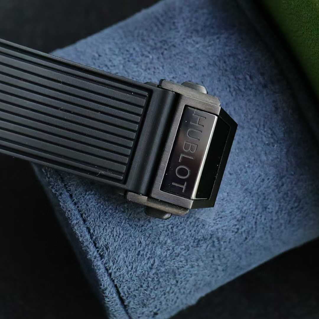 Hublot Watch - FashionPlug