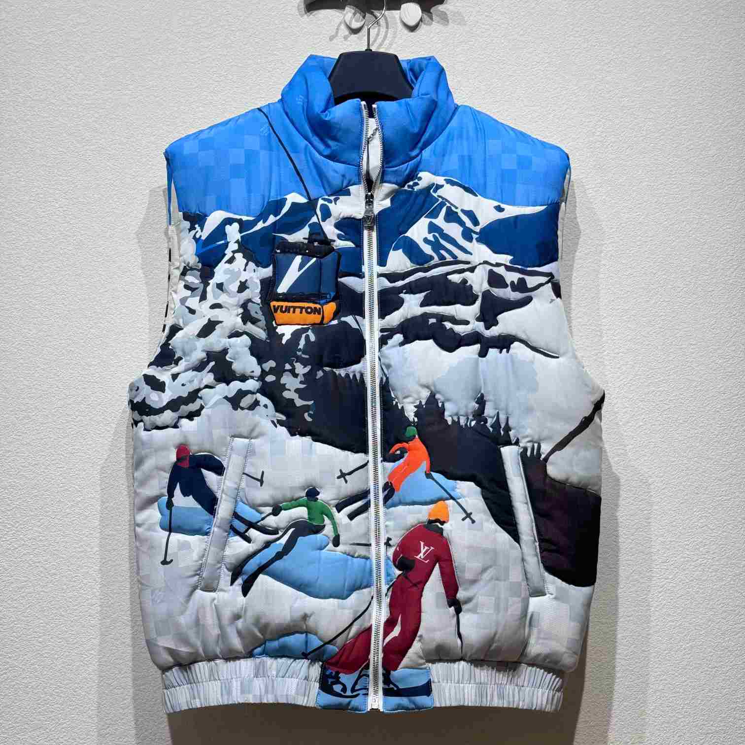 Louis Vuitton Sleeveless Quilted Vest - FashionPlug