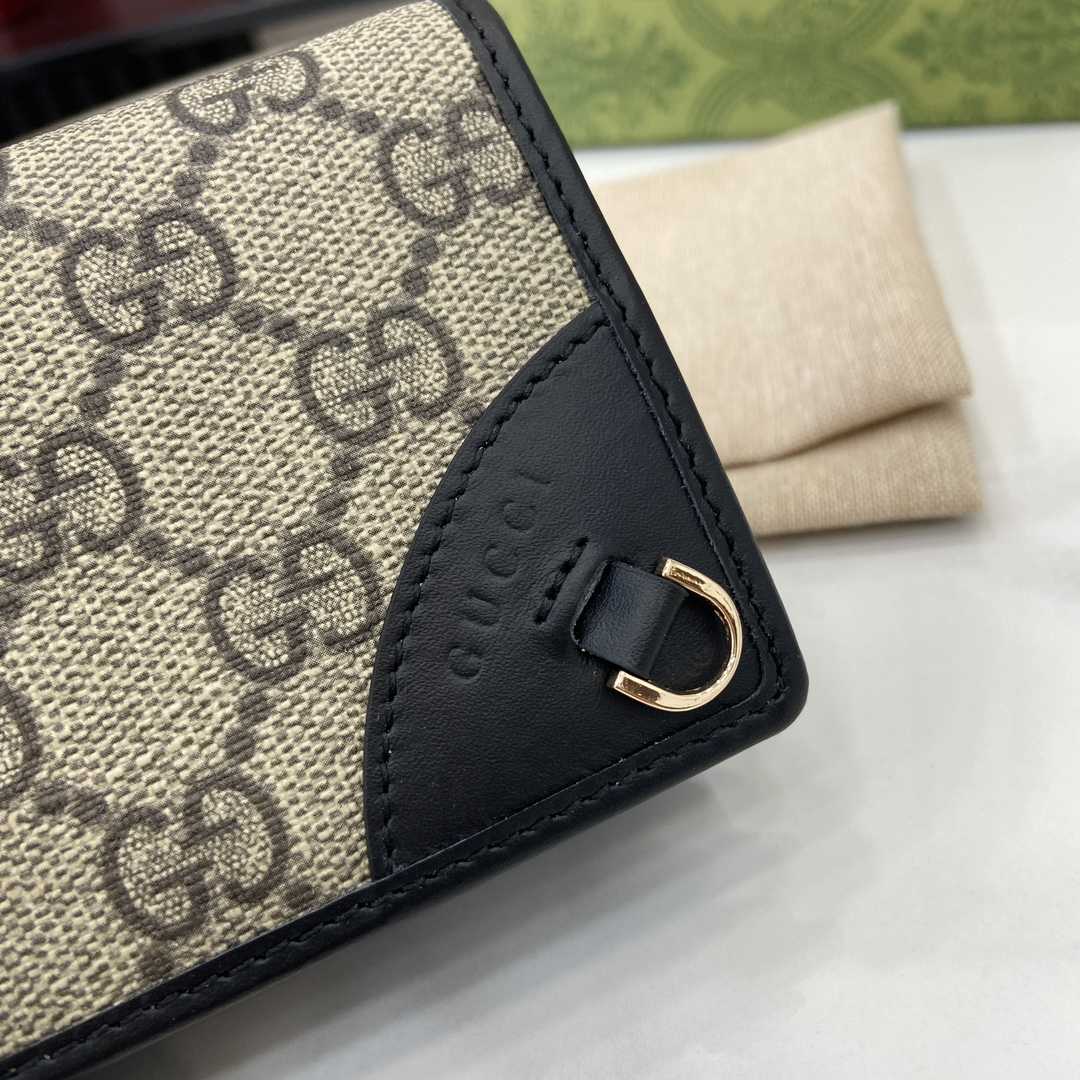 Gucci GG Emblem Mini Wallet - FashionPlug