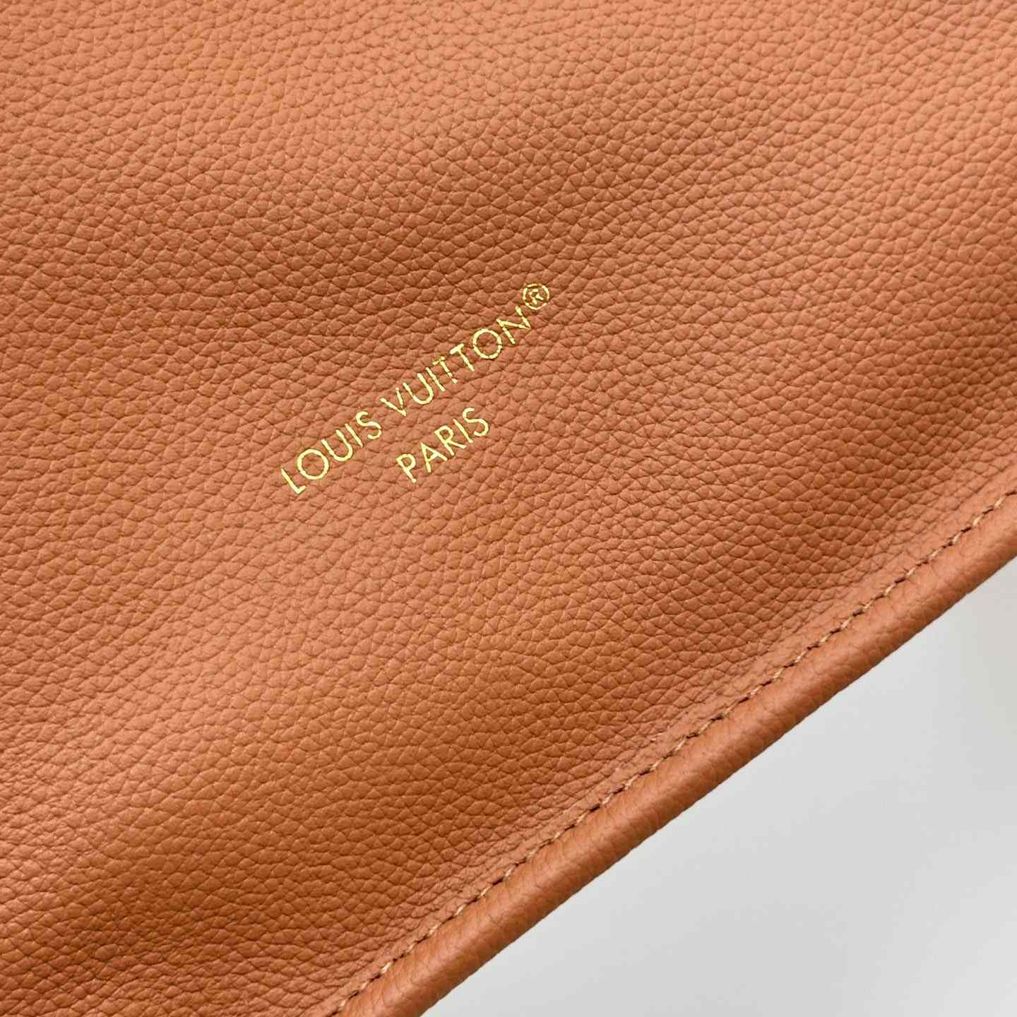 Louis Vuitton Neverfull Inside Out MM   M12061 - FashionPlug