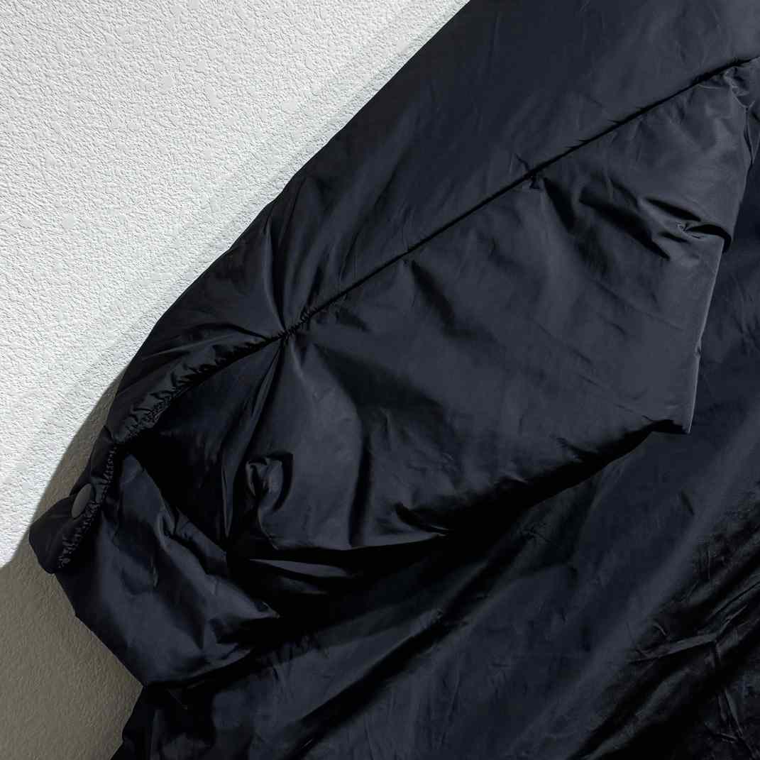 Prada Oversized Light Re-Nylon Raincoat - FashionPlug