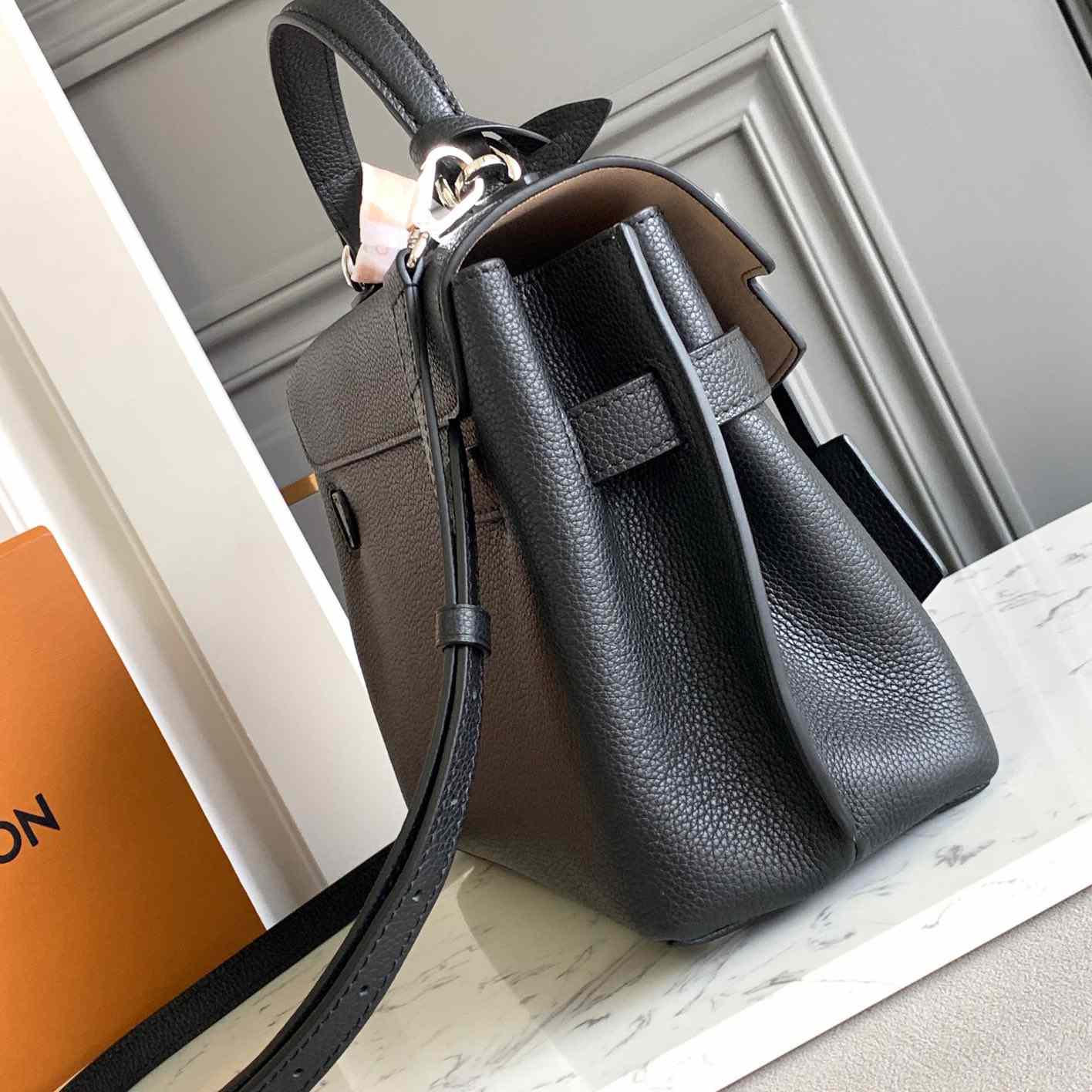 Louis Vuitton Lockme Ever BB   M53937 - FashionPlug