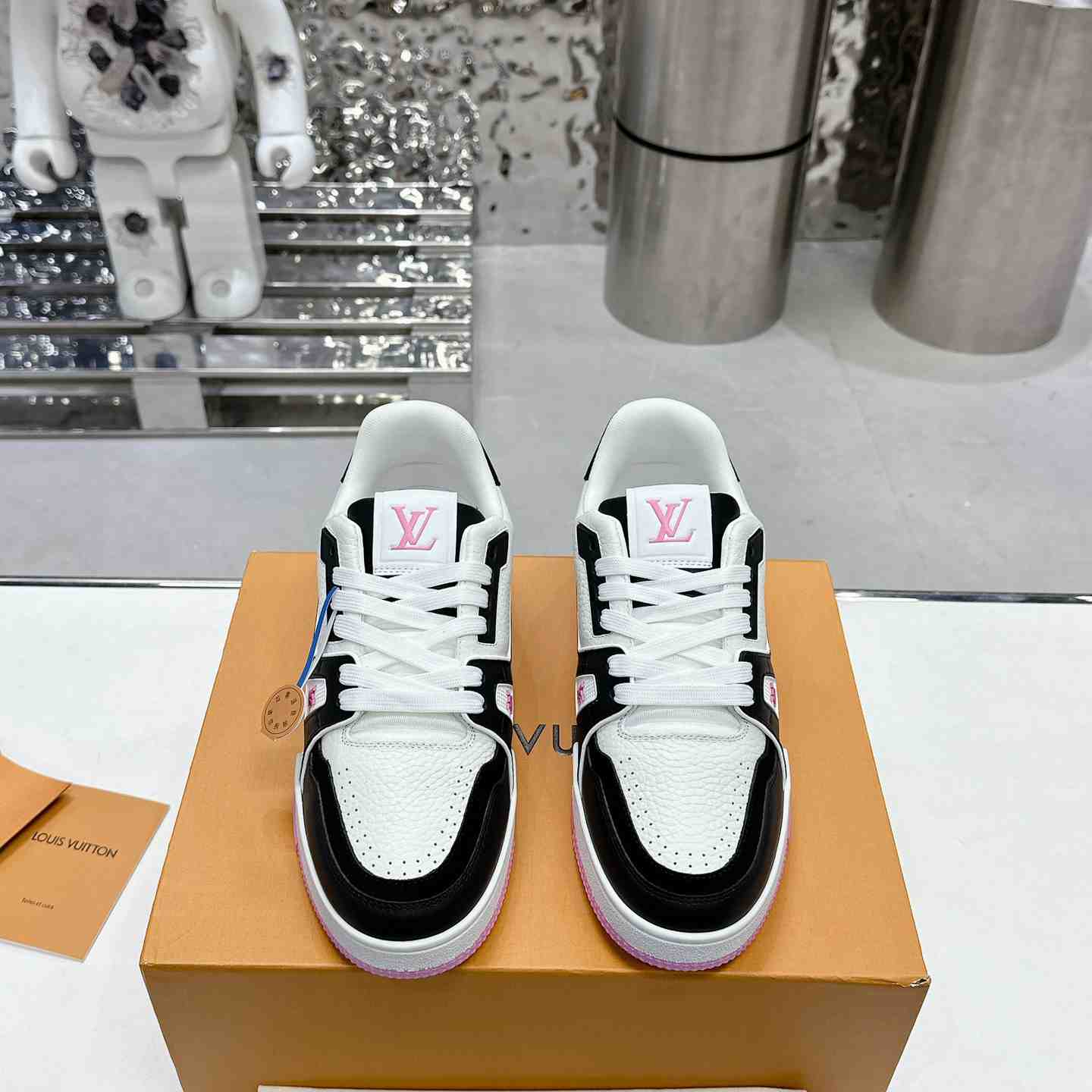 Louis Vuitton LV Trainer Sneaker  1ADDZF - FashionPlug