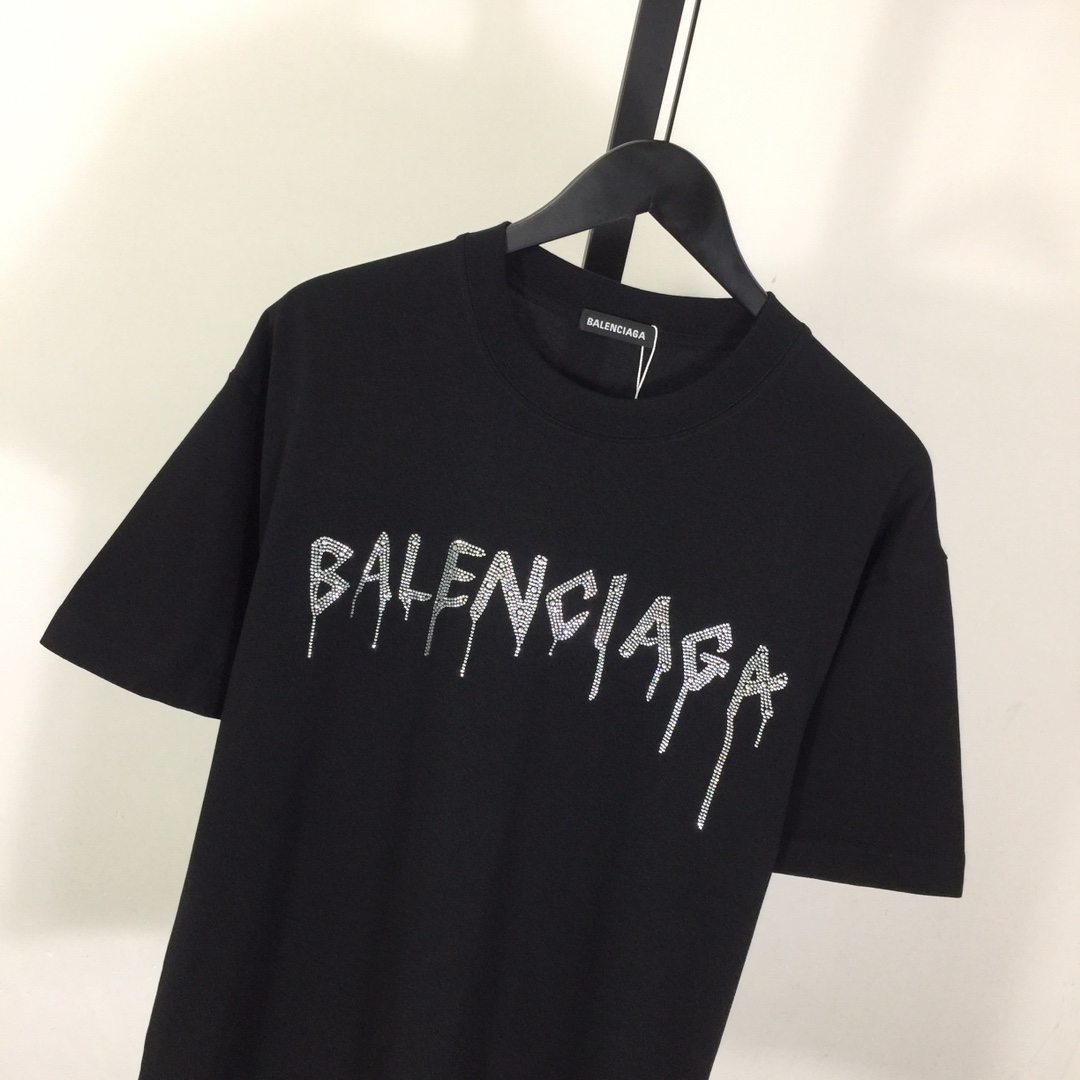 Balenciaga Logo T-Shirt - FashionPlug