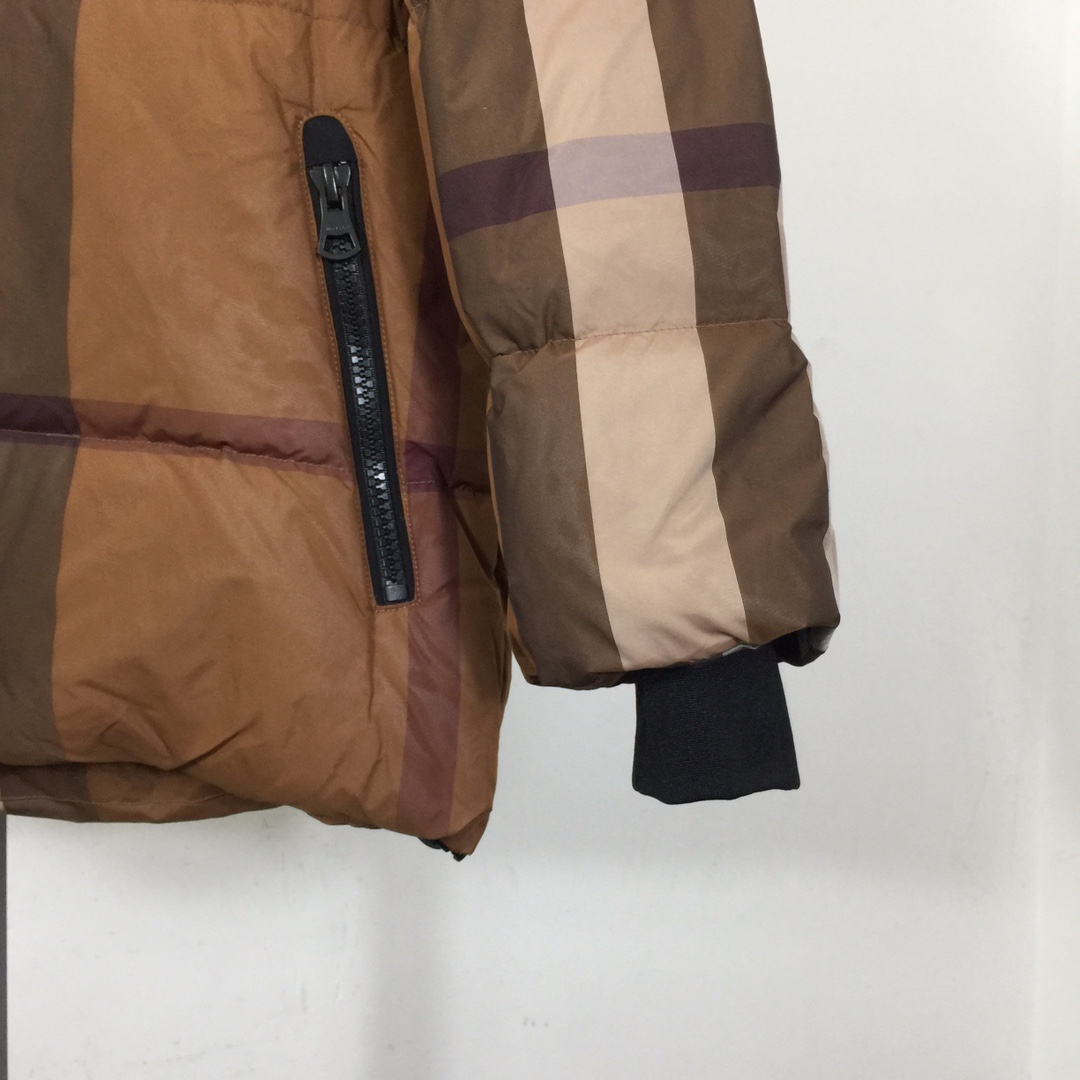 Burberry Puffer Jacket - FashionPlug