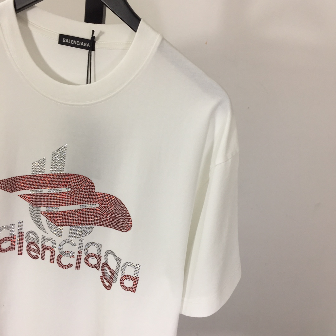 Balenciaga Logo T-Shirt - FashionPlug