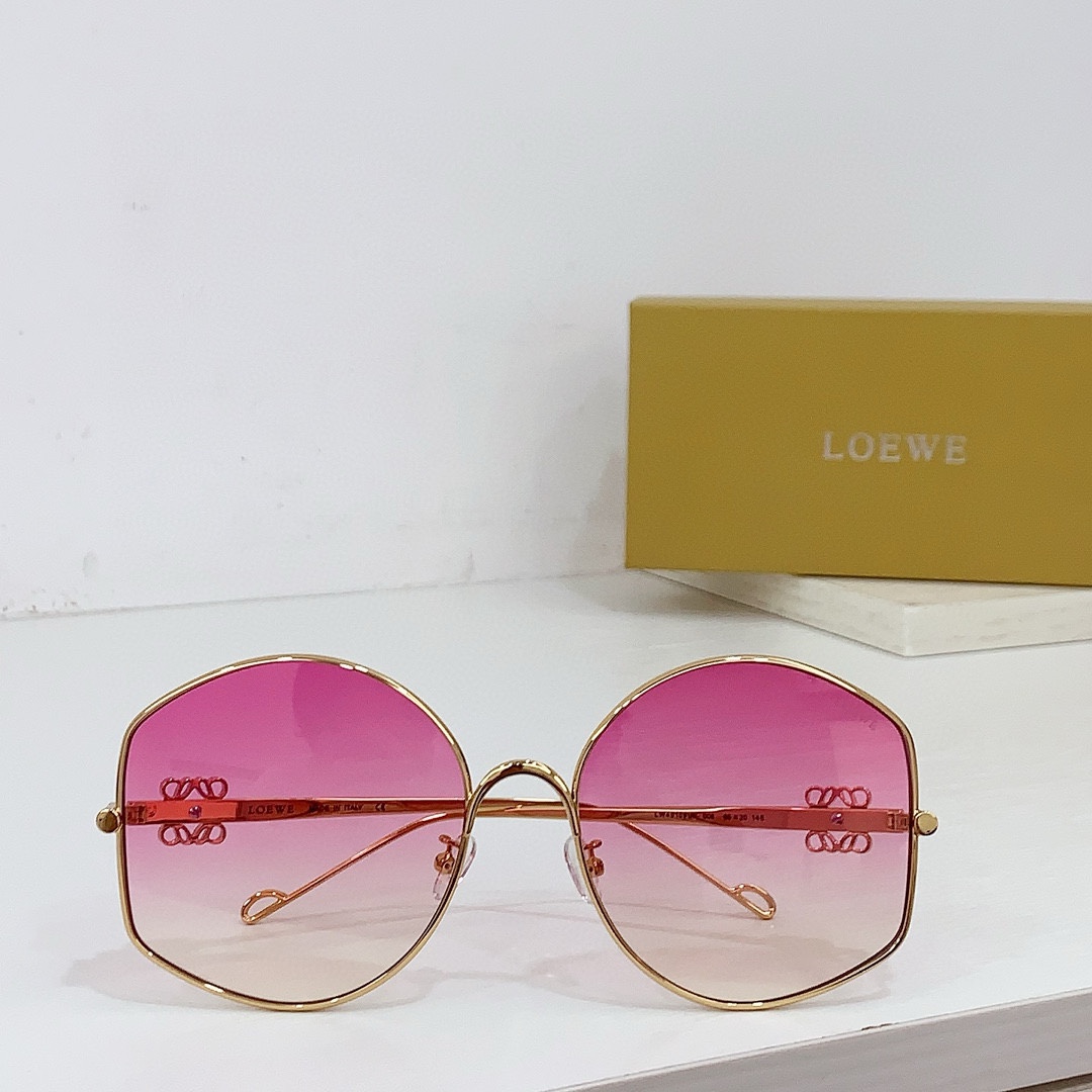 Loewe LW40109U Sunglasses  - FashionPlug